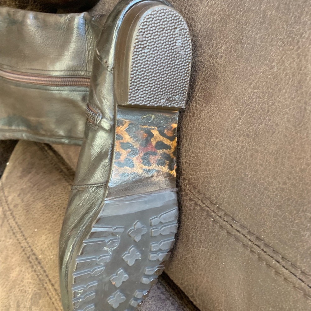 Women’s boots